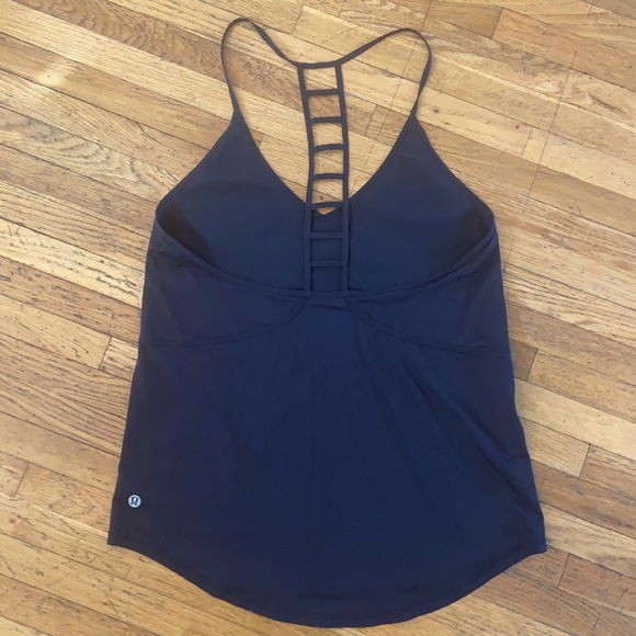 Lululemon tank, black, size 4 - Picture 4 of 5